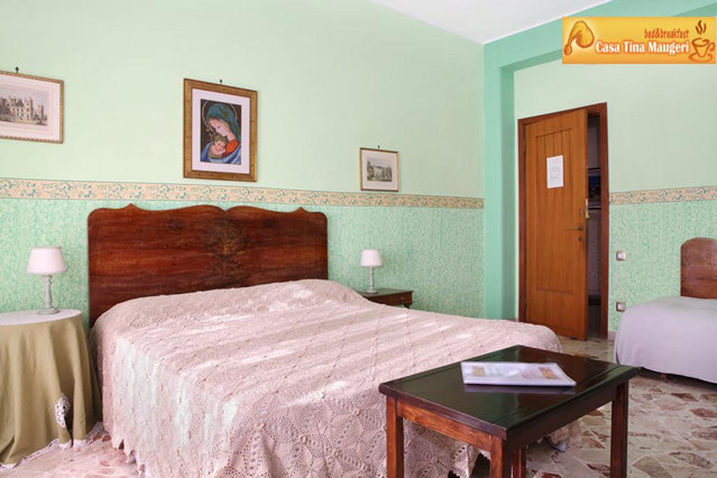 Casa Tina Maugeri Bed and Breakfast CTA Værelse billede
