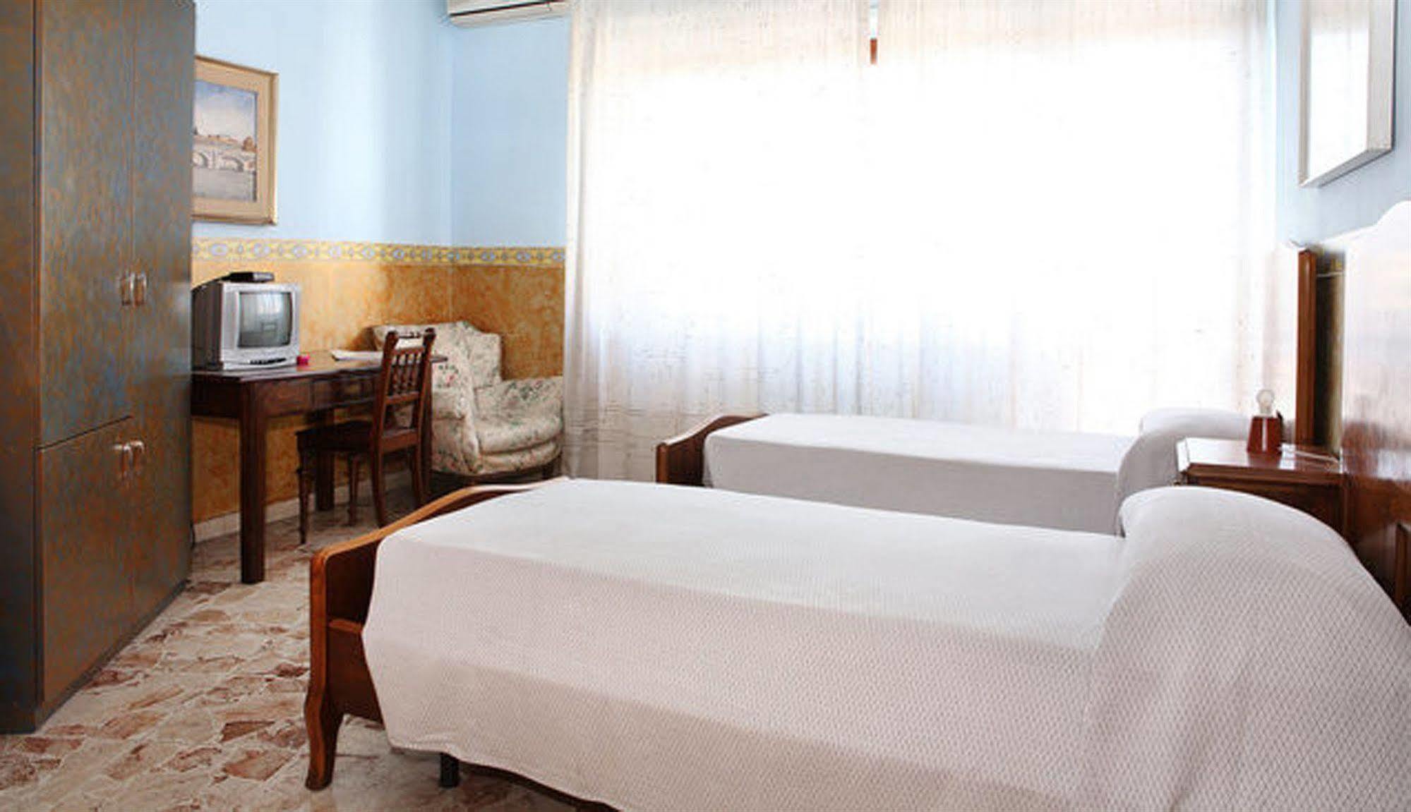 Casa Tina Maugeri Bed and Breakfast CTA Eksteriør billede